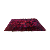 Tapis Rya Bordeaux Rouge Mid-Century Modern par Gull-Britt Johansson pour NIAB, Suède
