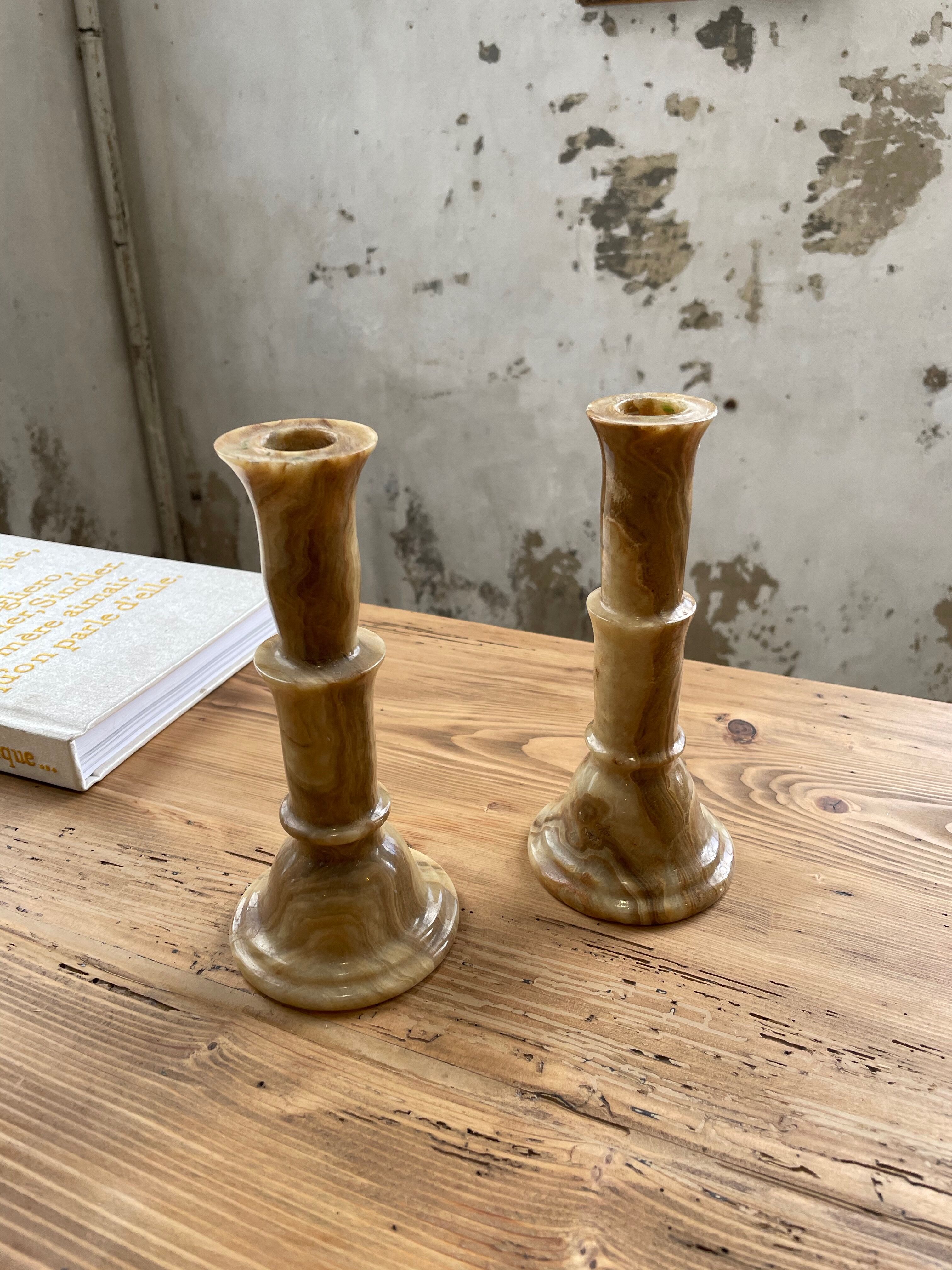 Set 2 old onyx candlesticks