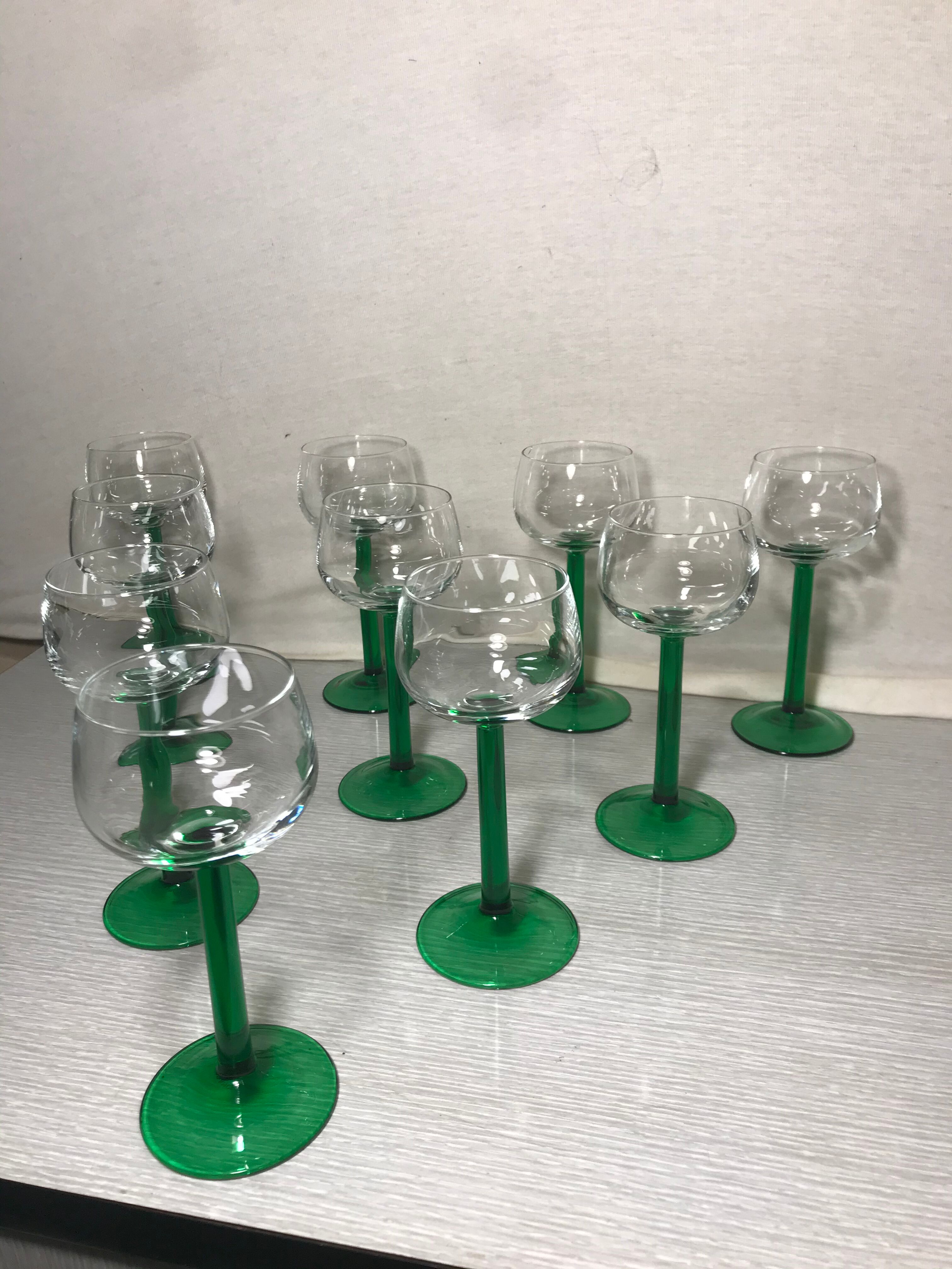 Series of 10 Alsace wine glasses