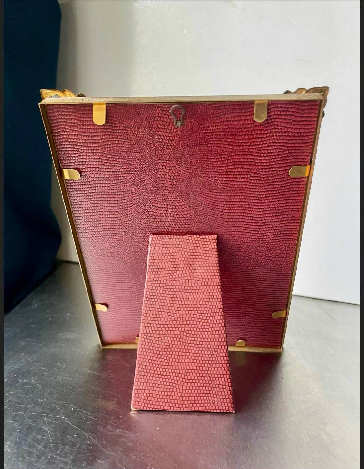 Art deco vintage metal gold coloured picture frame brass 20 cm x 15 cm convex glass