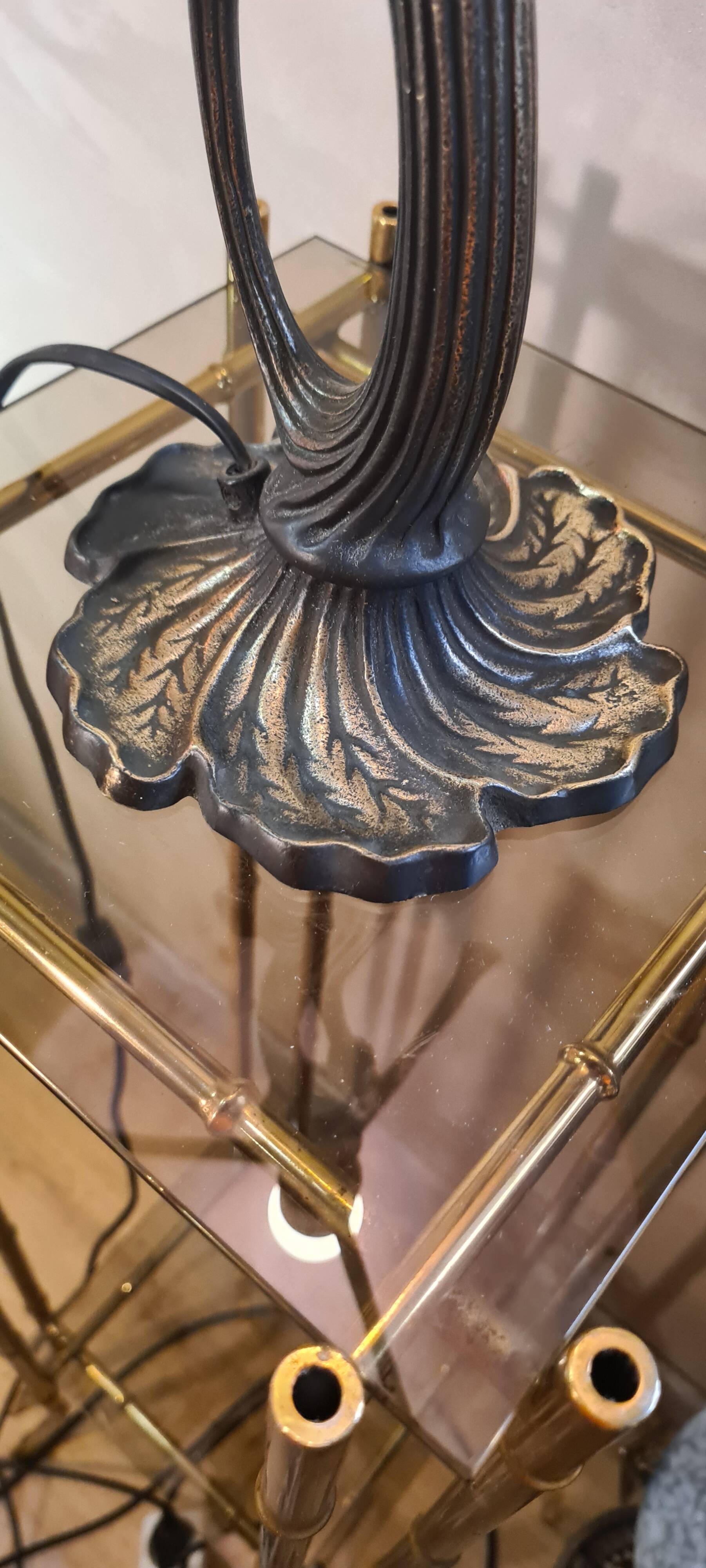 Art nouveau style bronze lamp and its marbled glass paste basin 48x30