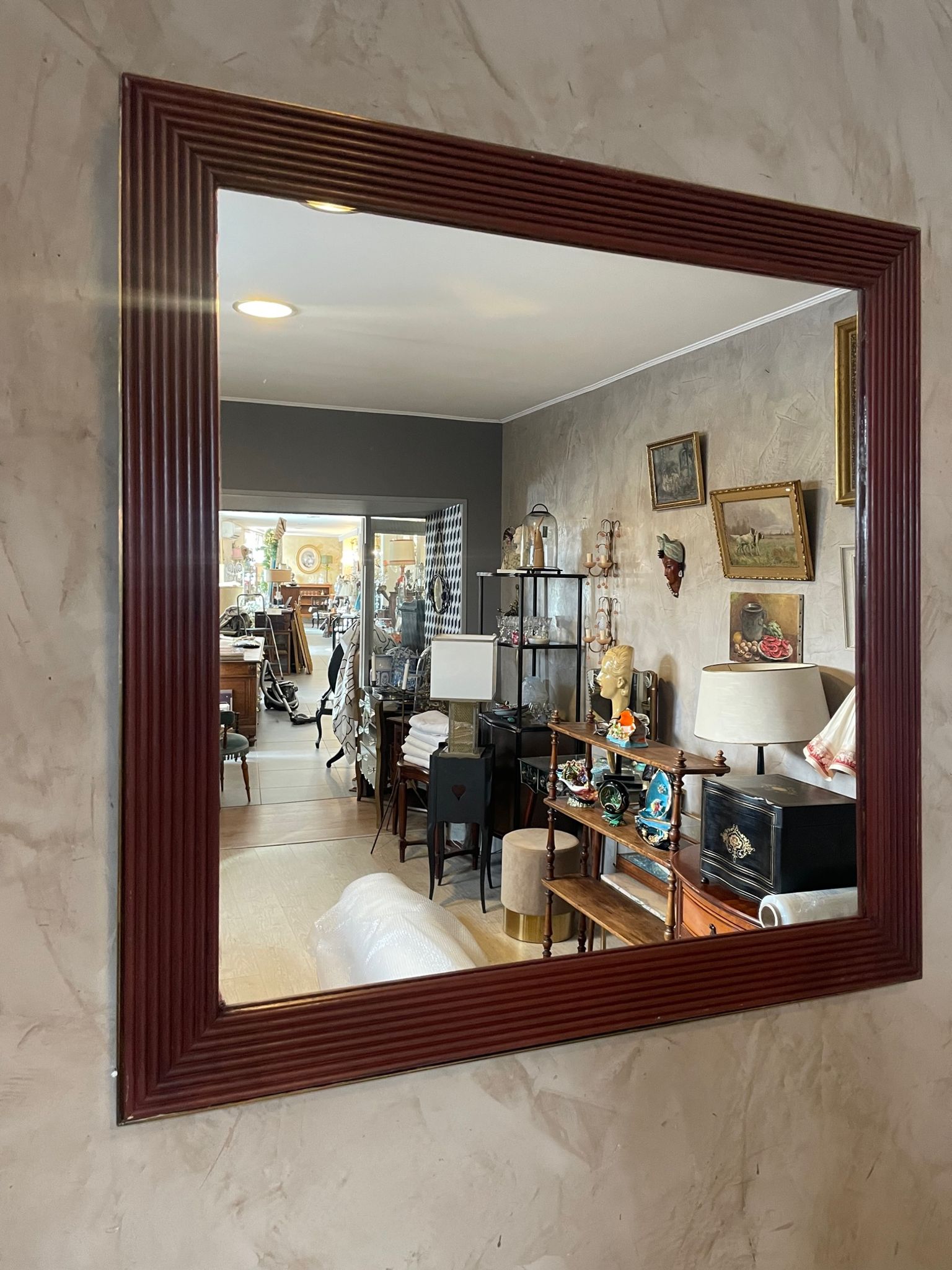 Mirror in wood and brass, 80 cm