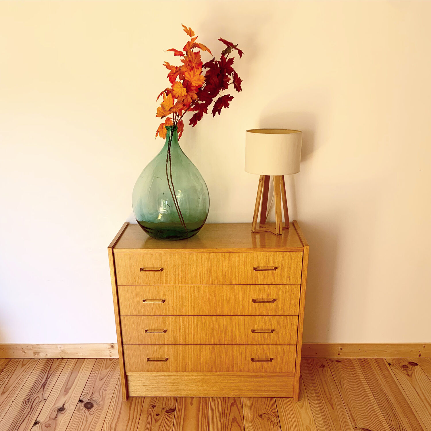 Vintage chest of drawers