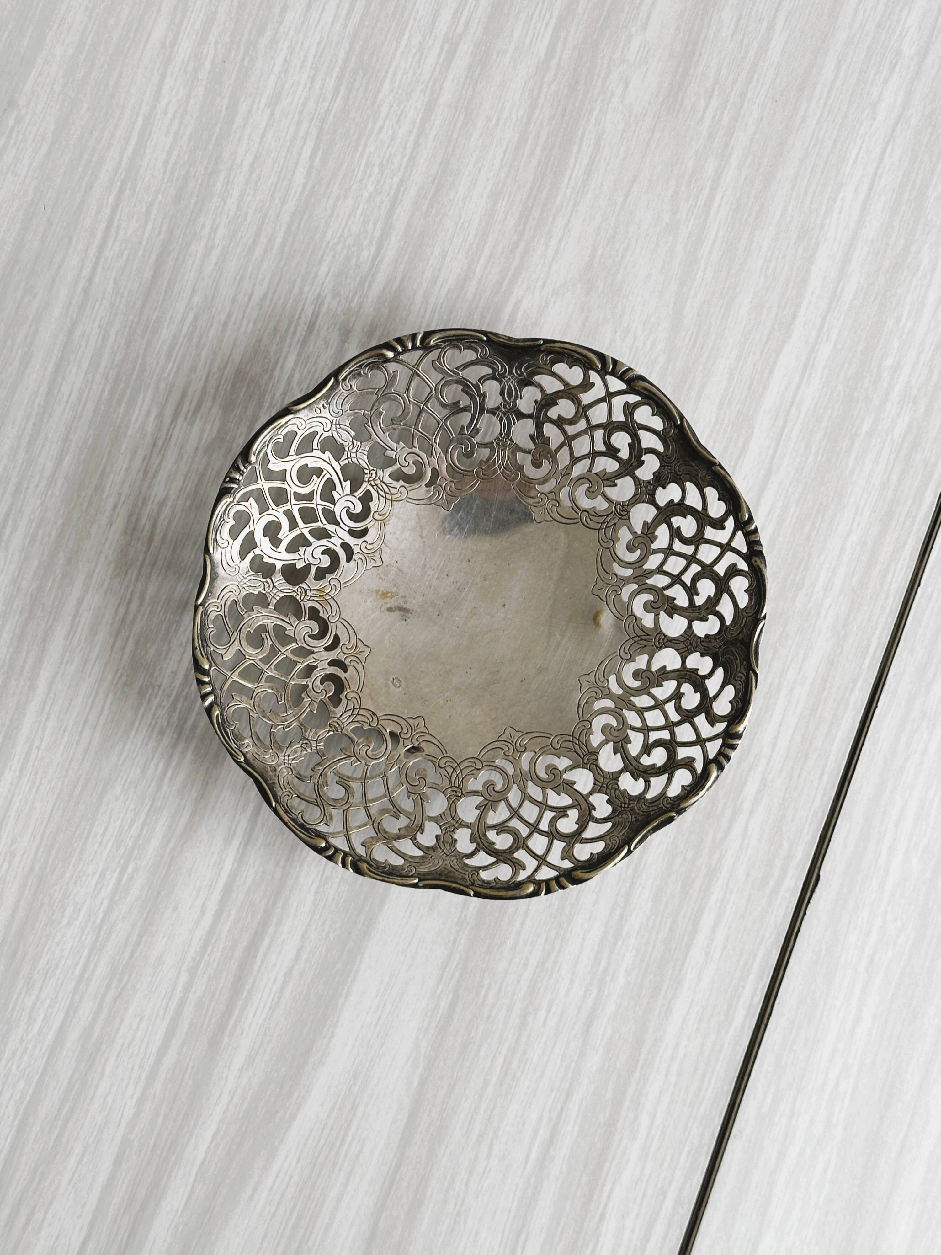 Small bowl in old openwork metal