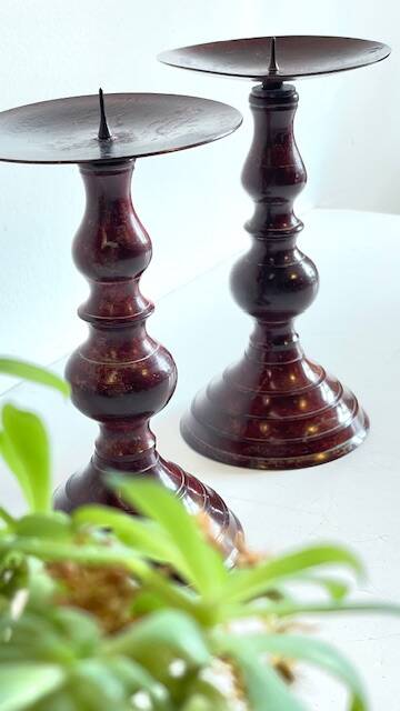BOUGEOIRS Vintage Patinated Metal Candle Holders