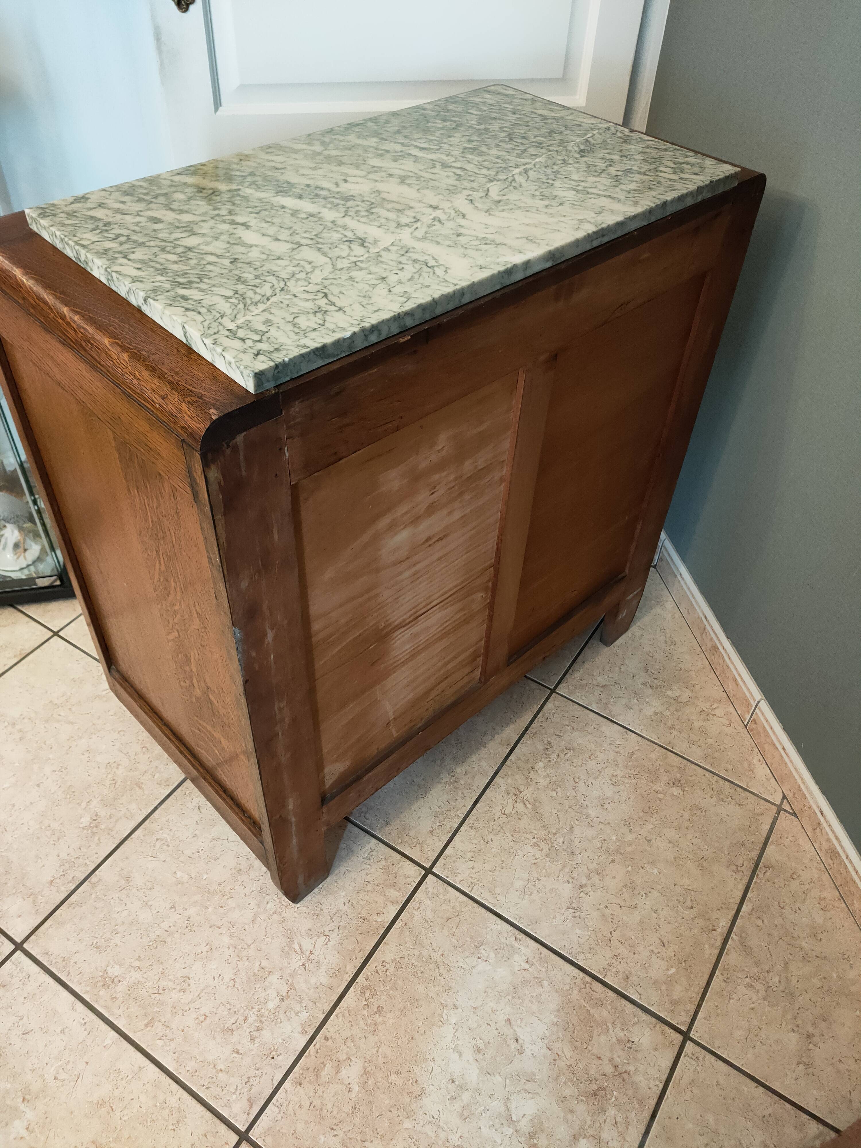 40-50s chest of drawers in solid oak