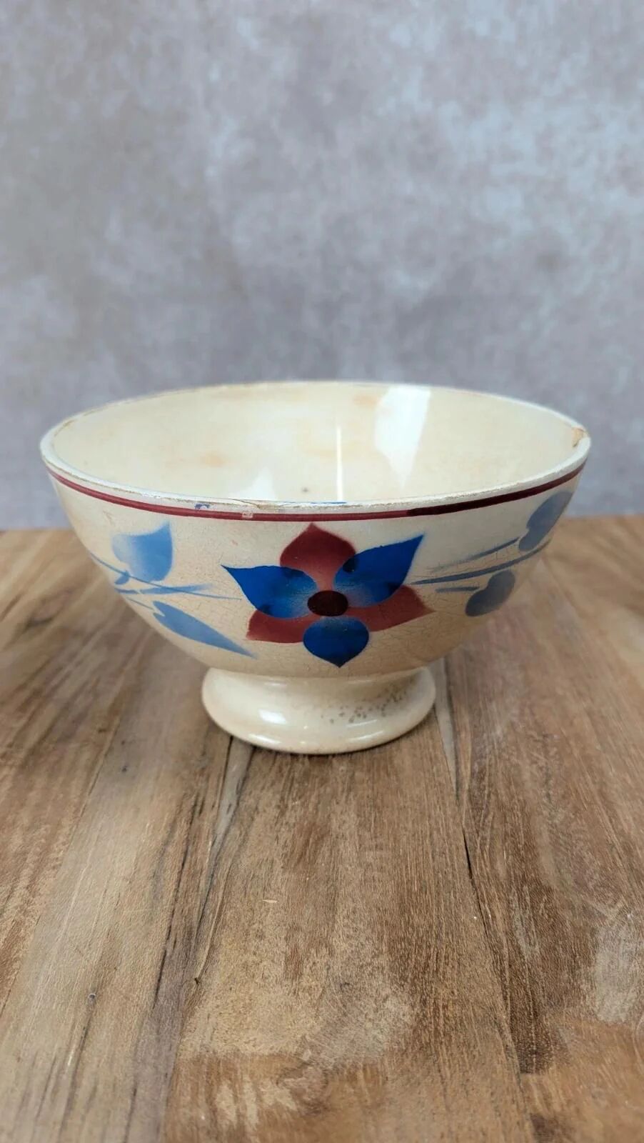 Old ceramic bowl – blue and burgundy floral decoration