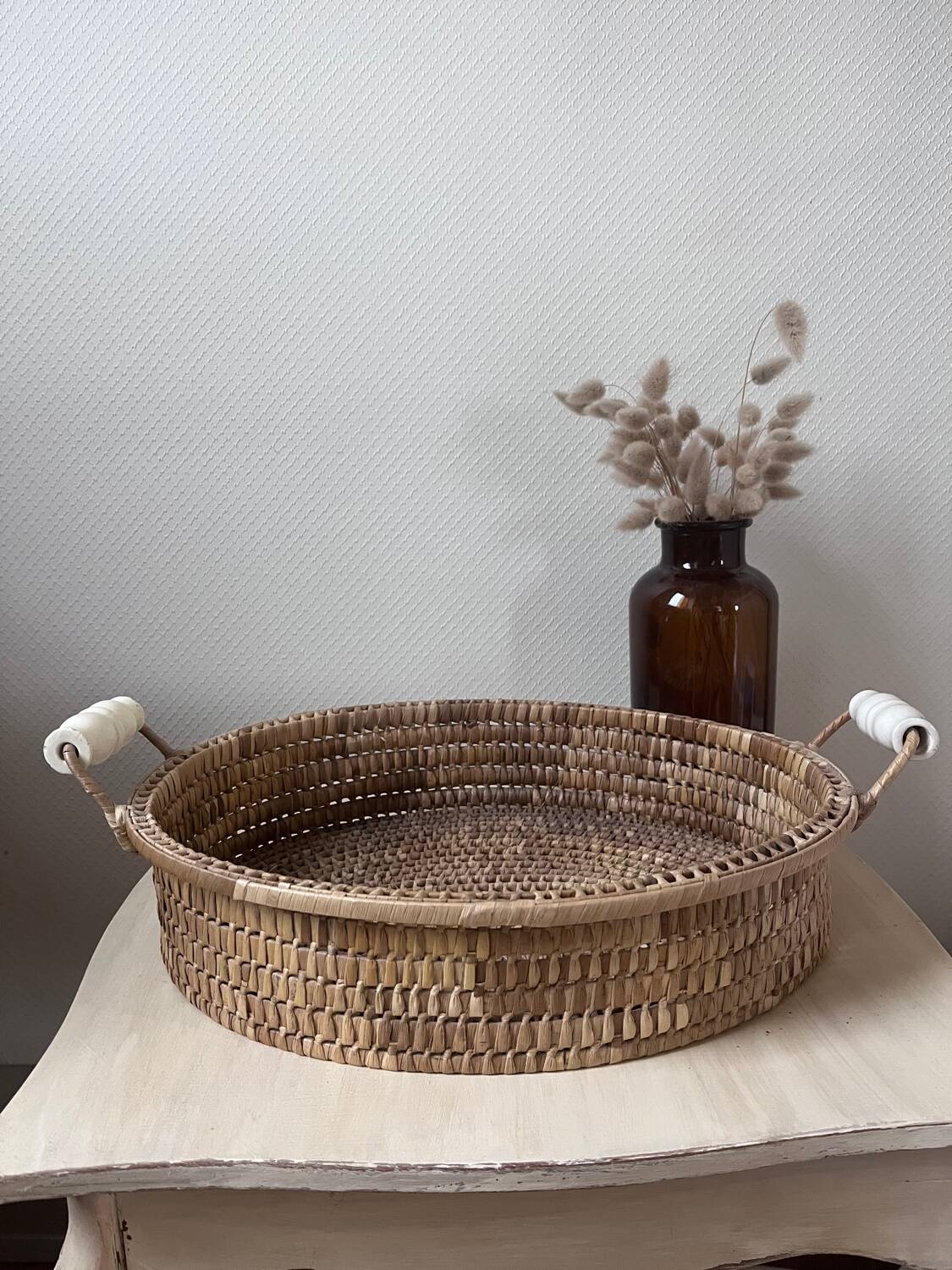 Wicker basket tray