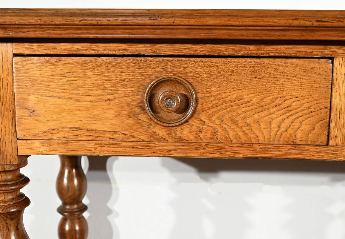 Desserte à hauteur d’appui, console en chêne, style Louis Philippe, 2ème partie du XIXème s.