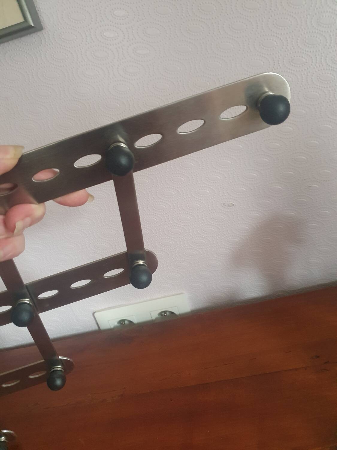 Vintage Metal Expandable Trivet