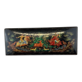 Lacquered box from Russia hand painted