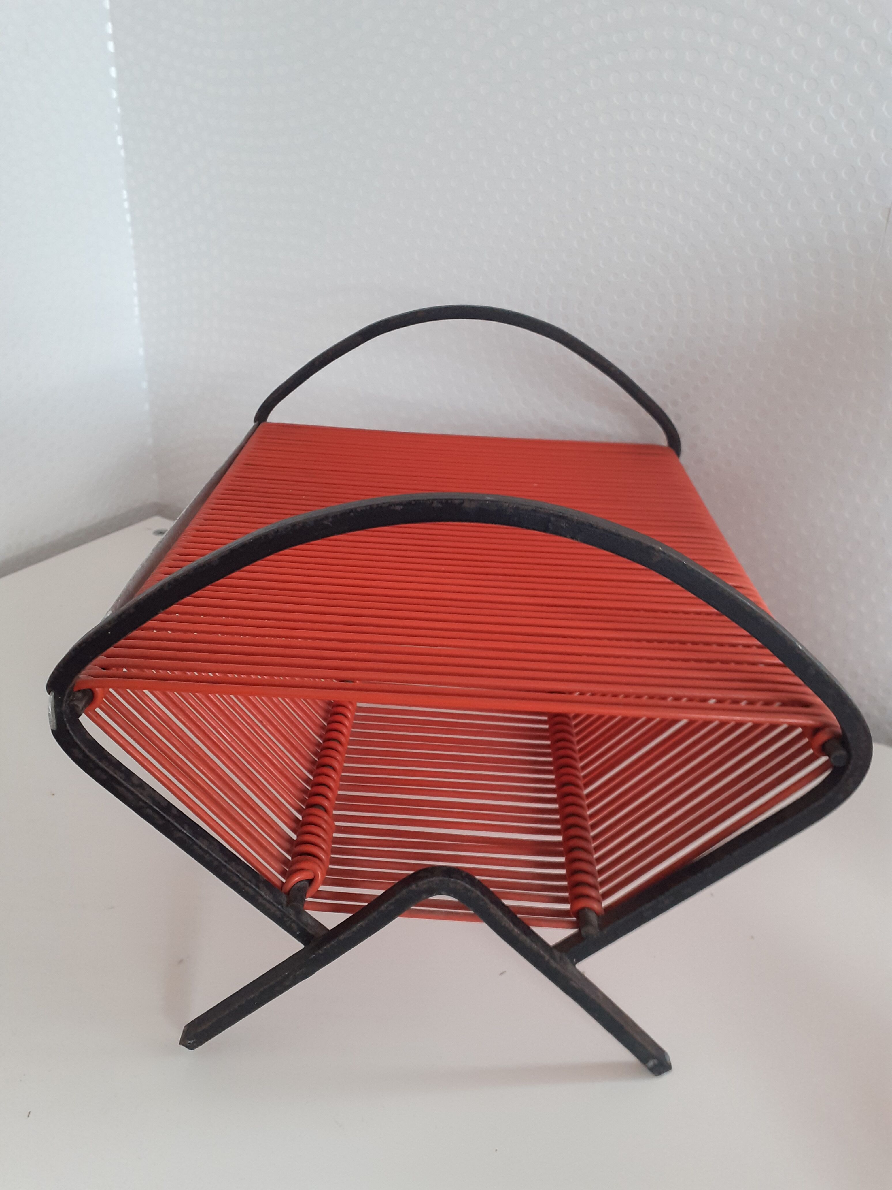 Porte vinyles scoubidou