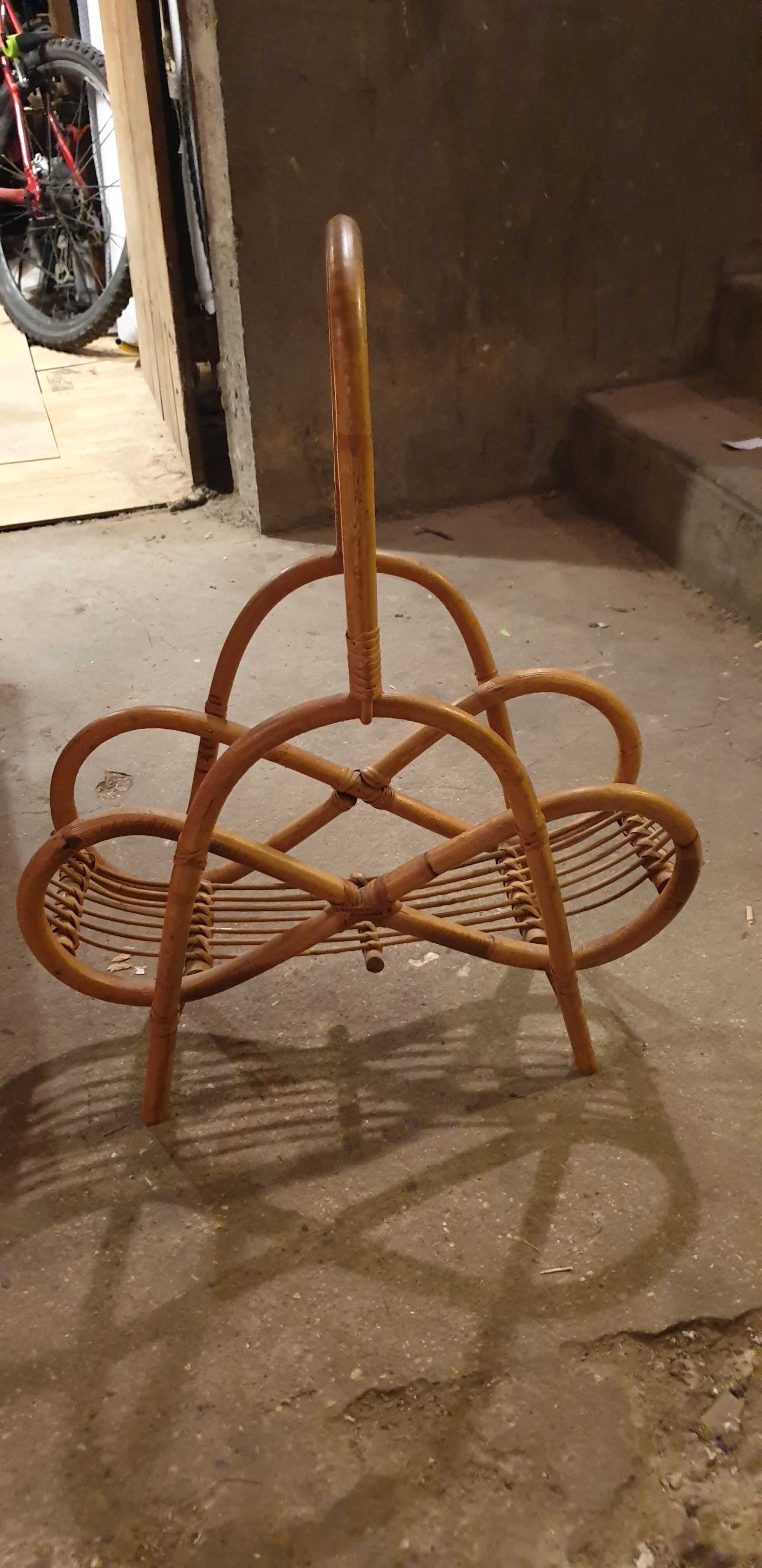 Rattan magazine holder