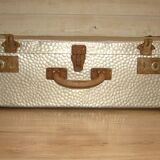Valise vintage en fer blanc