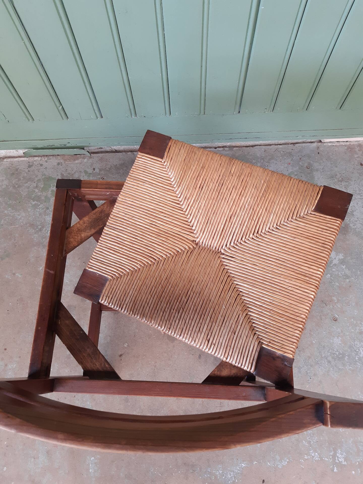 4 straw chairs.