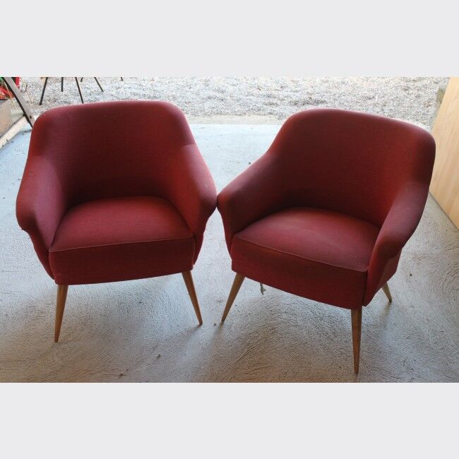 Seats 50-60 years red