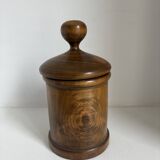 Set of 12 decorative items