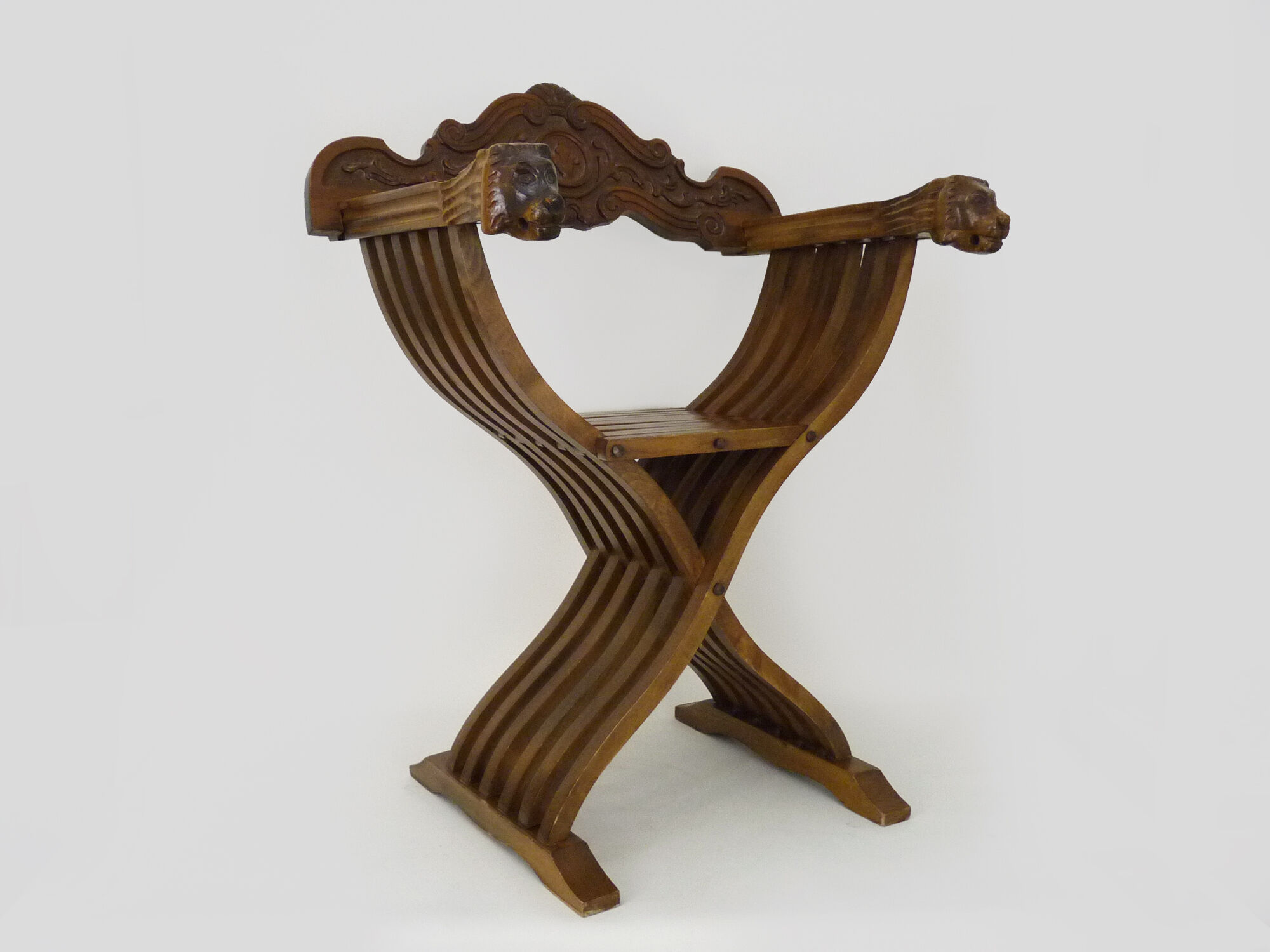 Chaise Savonarola vintage en noyer, Italie, 1970s