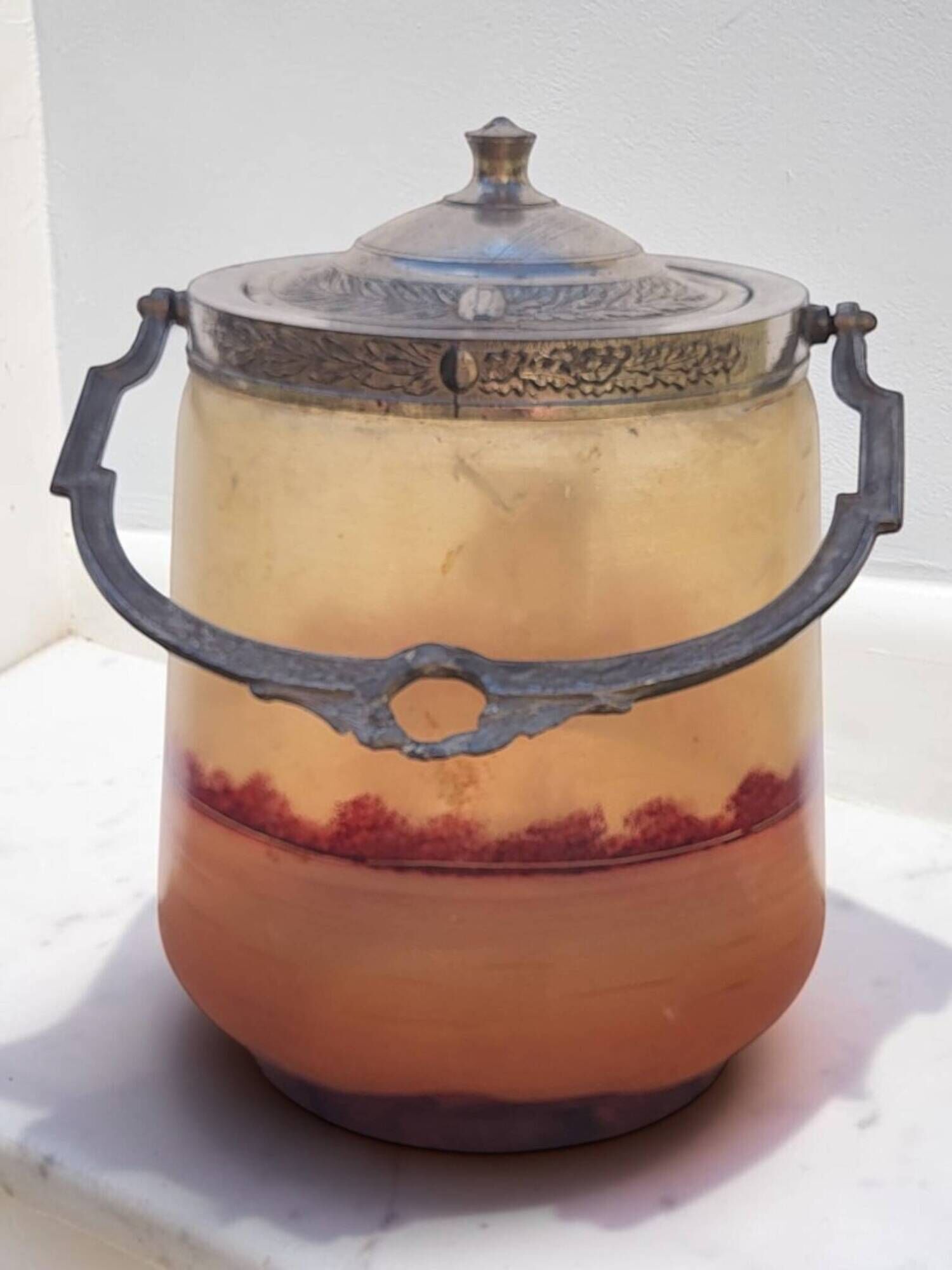 Seau à biscuits en verre émaillé 1900
