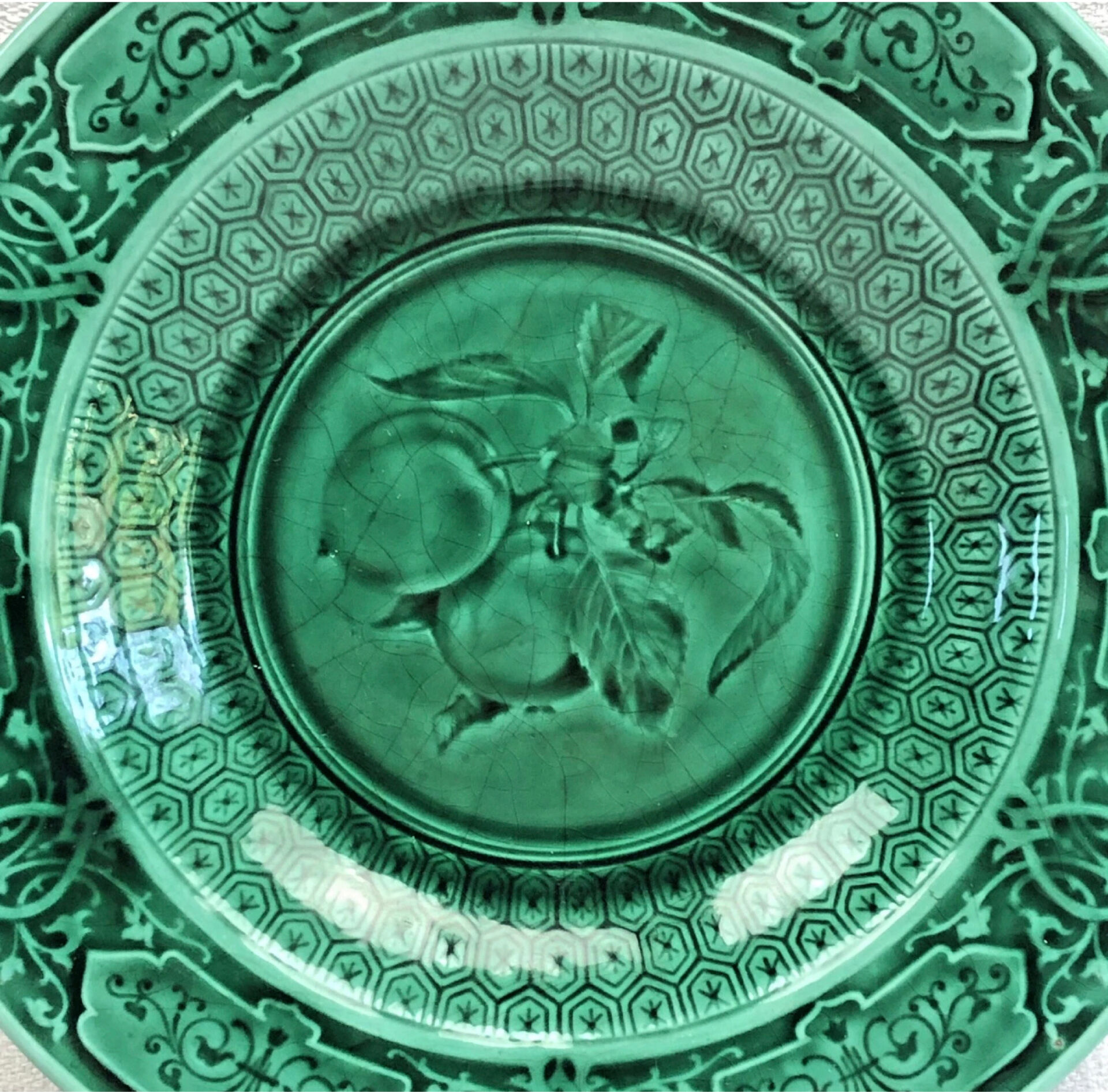 Footed compote with shaded enamels Sarreguemines majolica