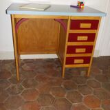 Children's desk