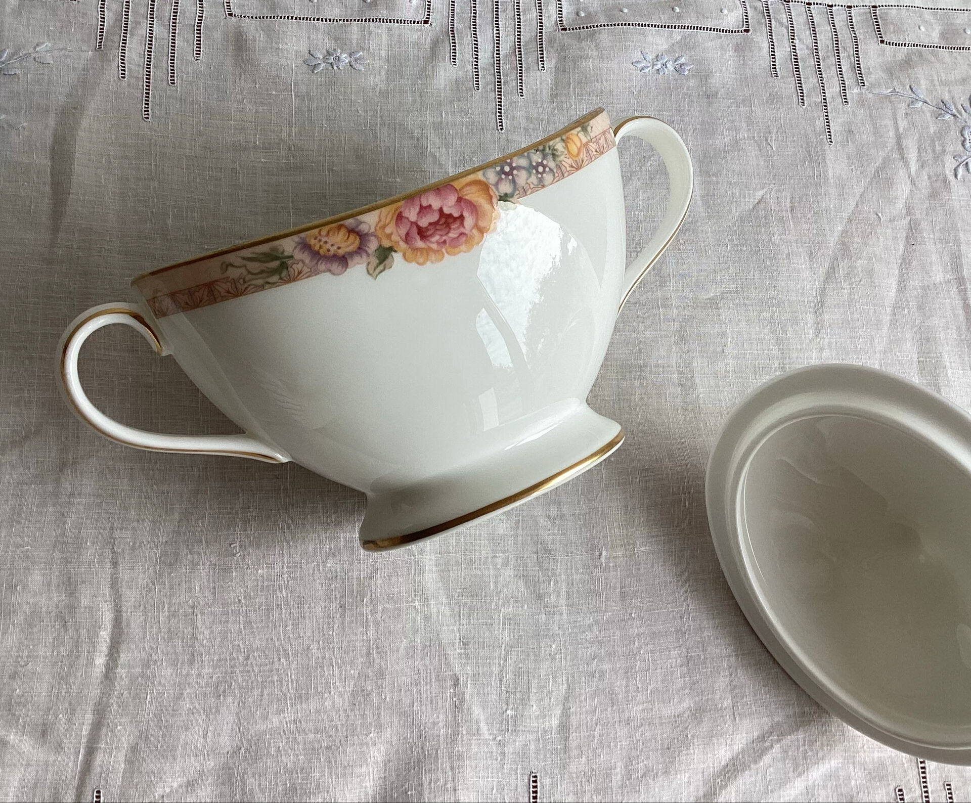 Royal Doulton Darjeeling Sugar Bowl