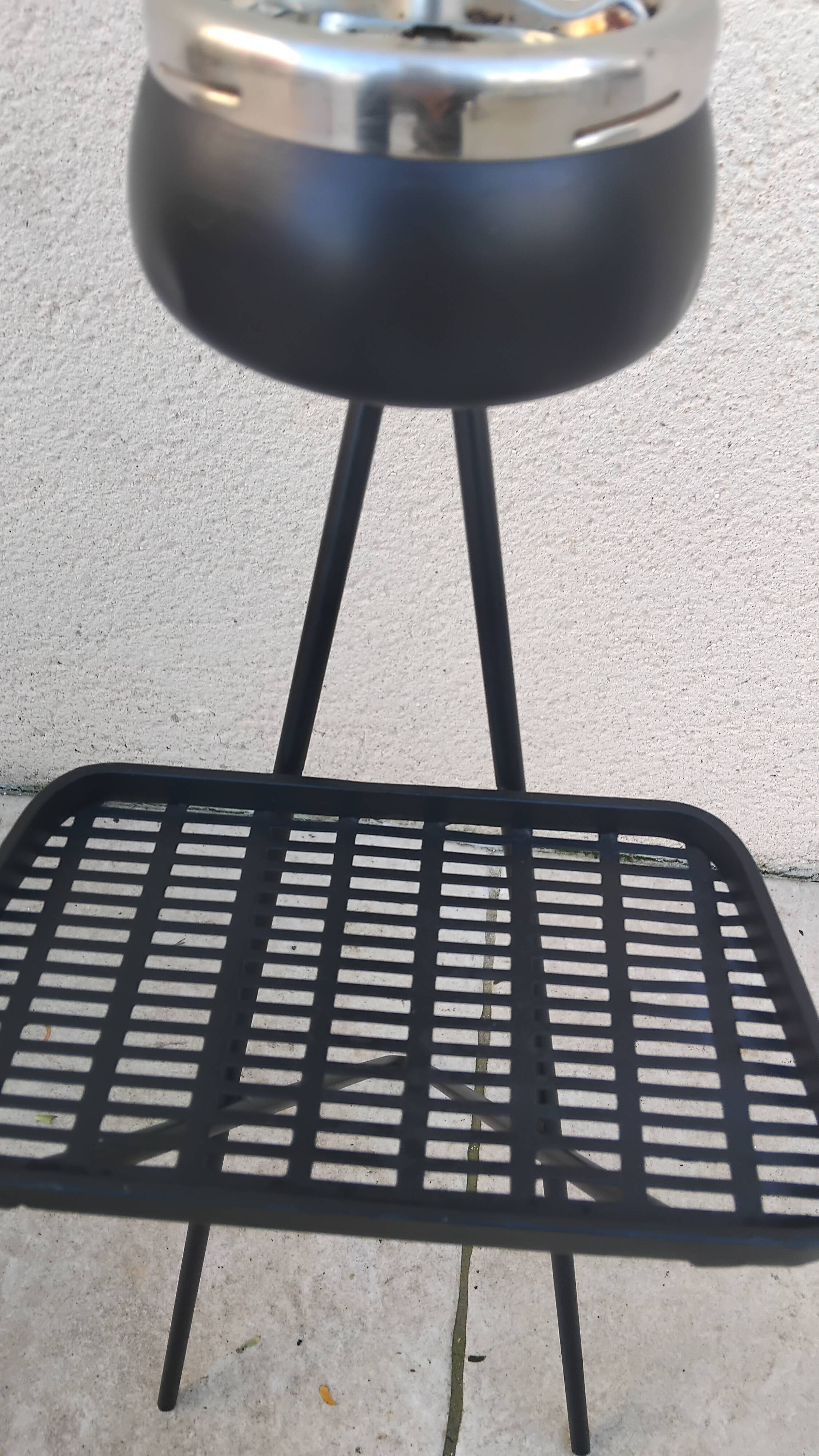 Cendrier sur pied vintage tripode année 50 60