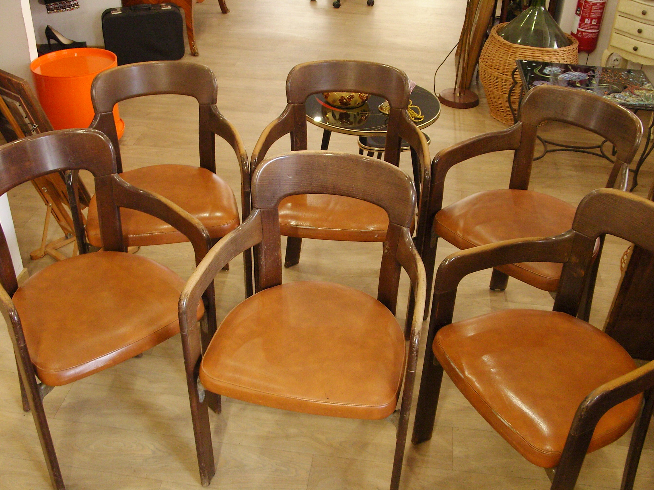 6 chairs design Bruno Rey, published by Dietiker and manufactured by the workshop "Stuhl aus Stein am Rhein