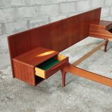 Vintage teak bed 2 places