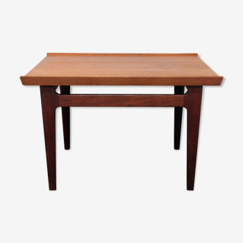 Finn Juhl side table, model 535, 50s