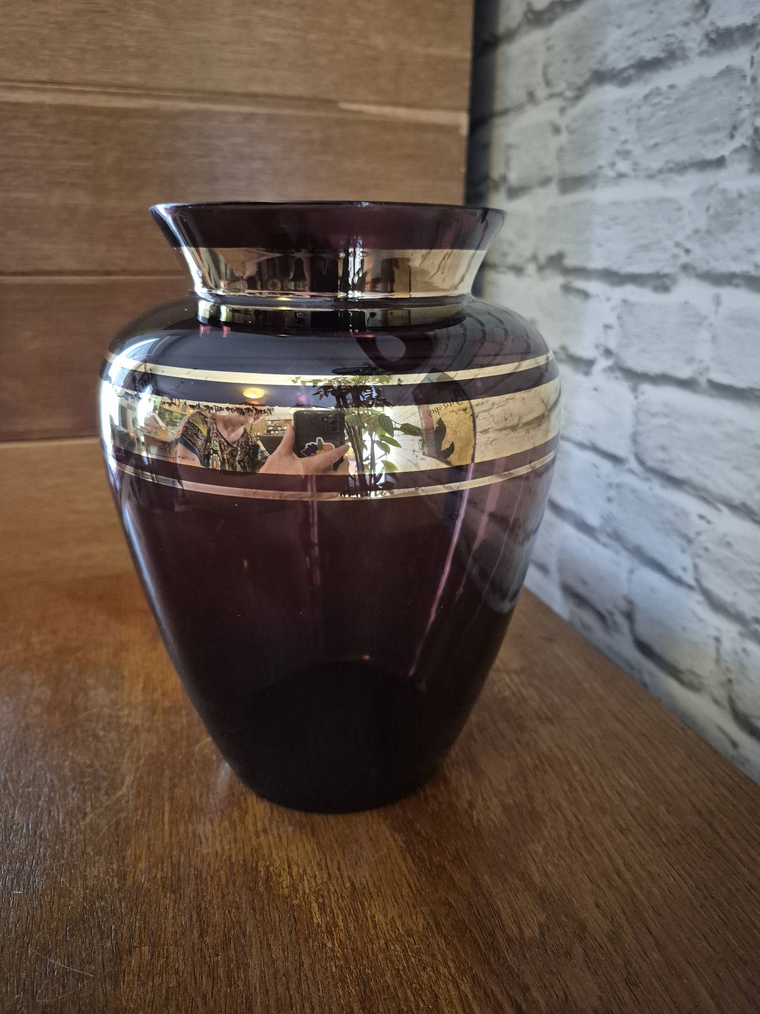 Vintage violet Boom round vase from Antwerp