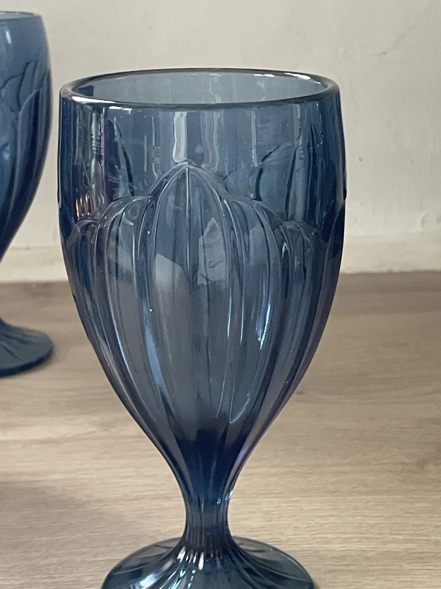 Set of four water glasses model "Sky Blossoms" by Lenox Art style