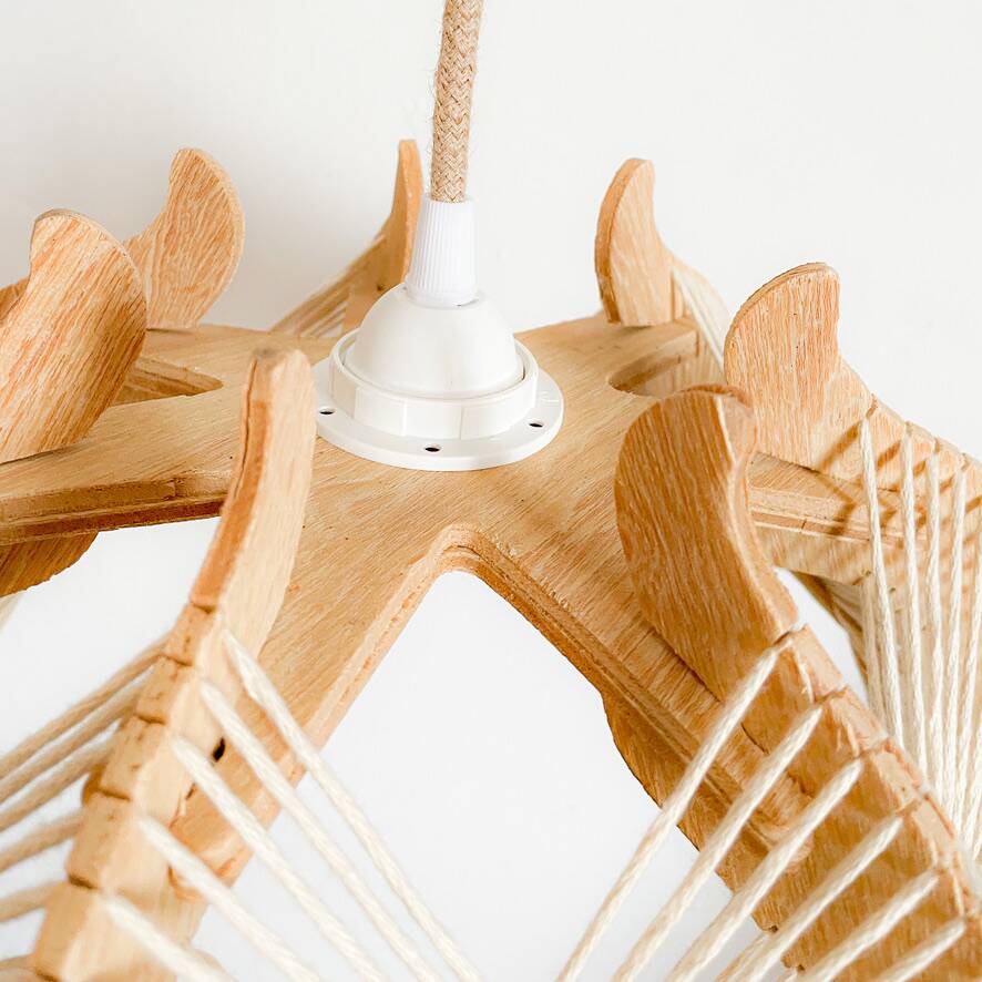 Suspension vintage en fil et bois