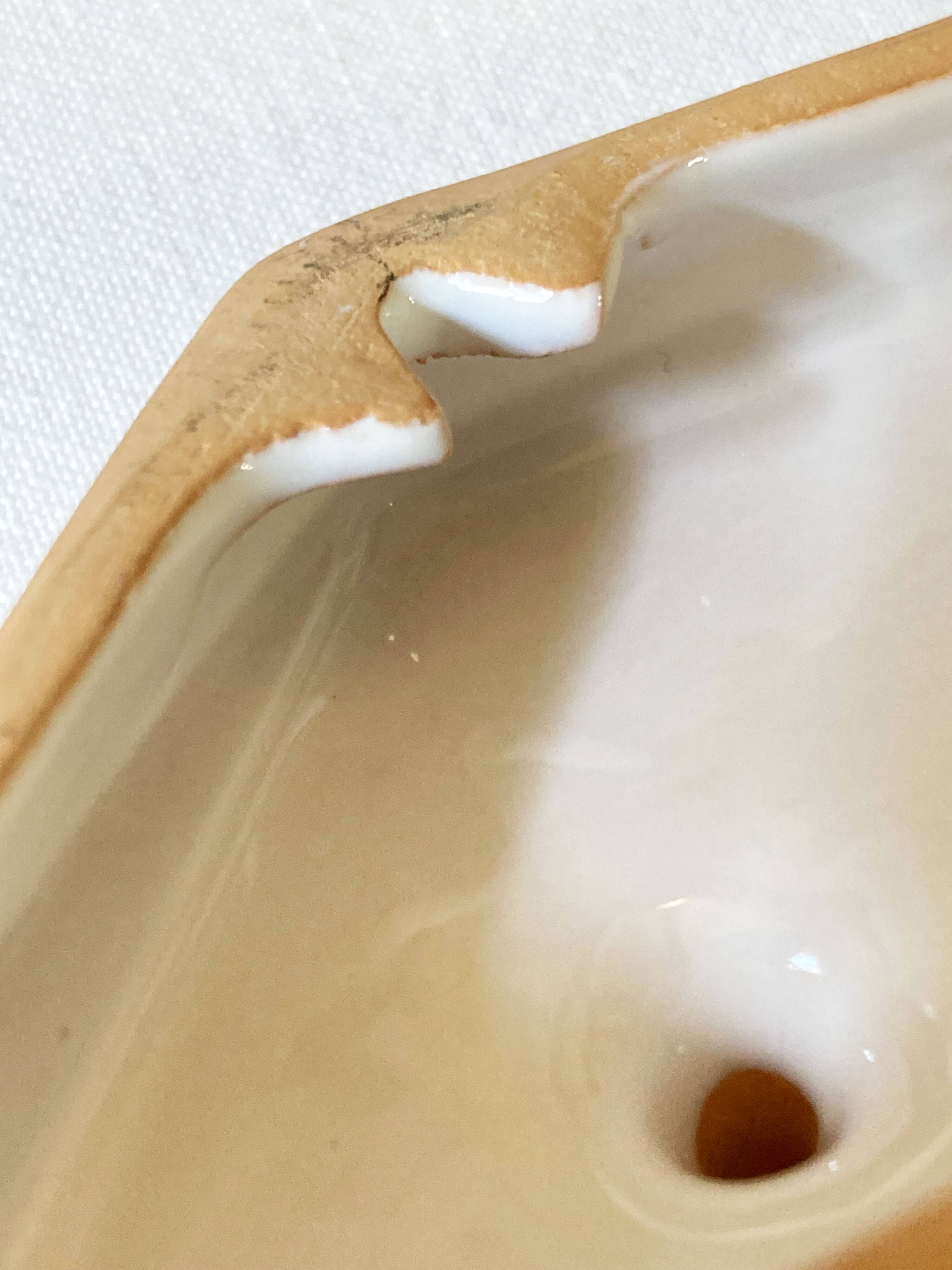 Moustiers earthenware hook / tea towel holder