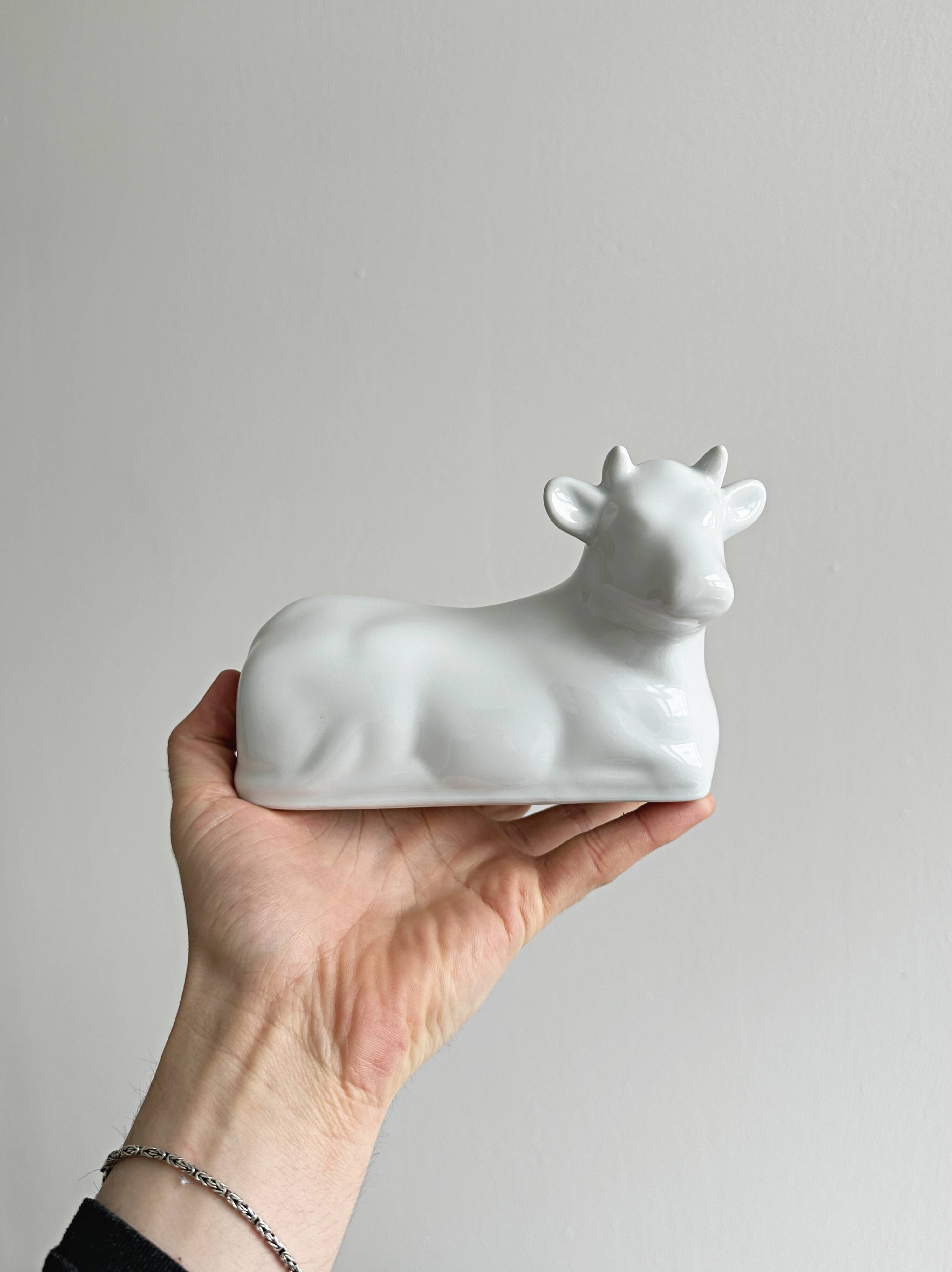Butter dish