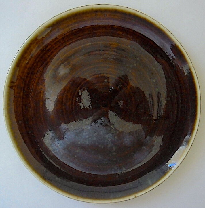 Suite of 48 plates in Berry sandstone