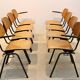 Banc d'école composé de 4 chaises empilables en contreplaqué industriel par Marko Holland