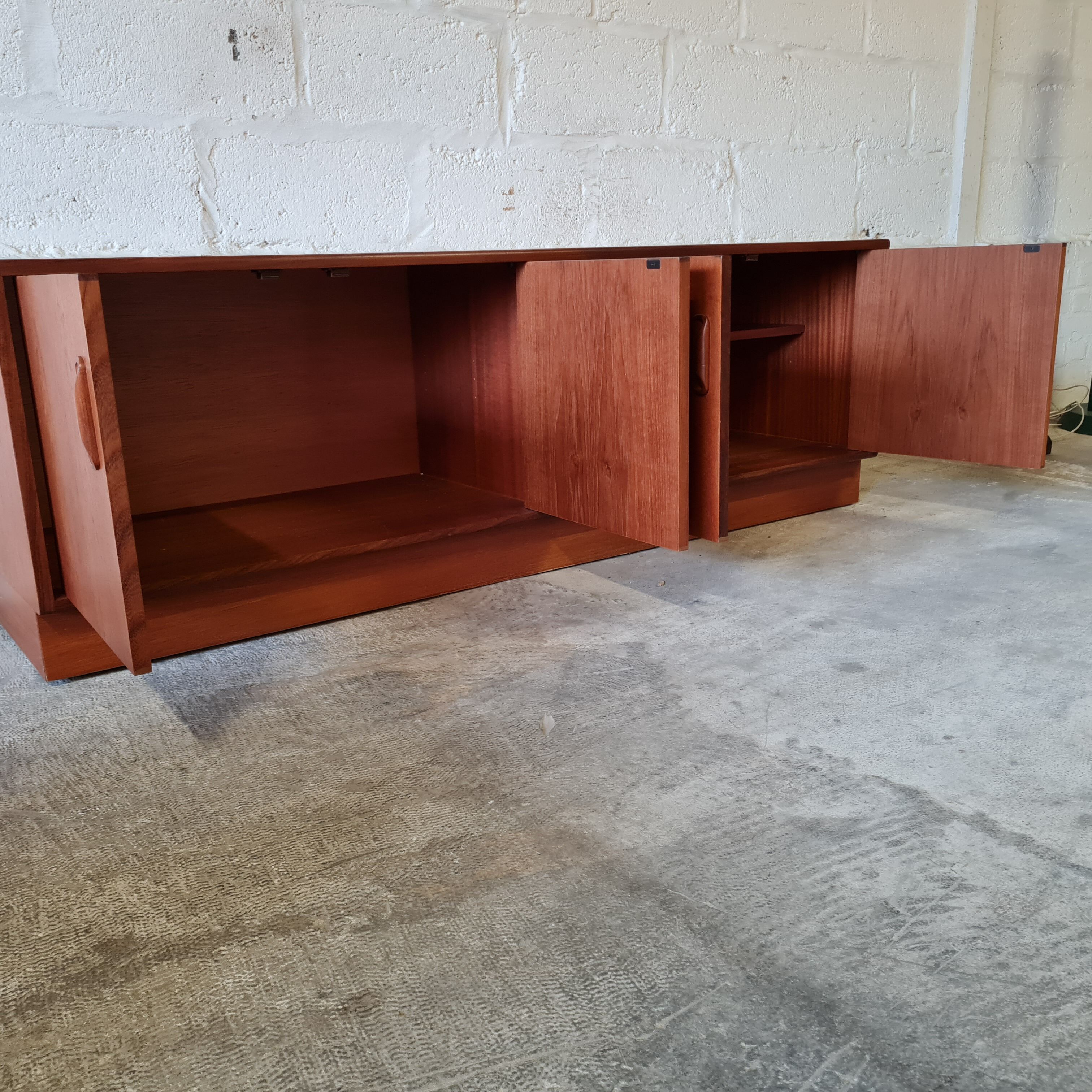Teak sideboard G-Plan from the 70s
