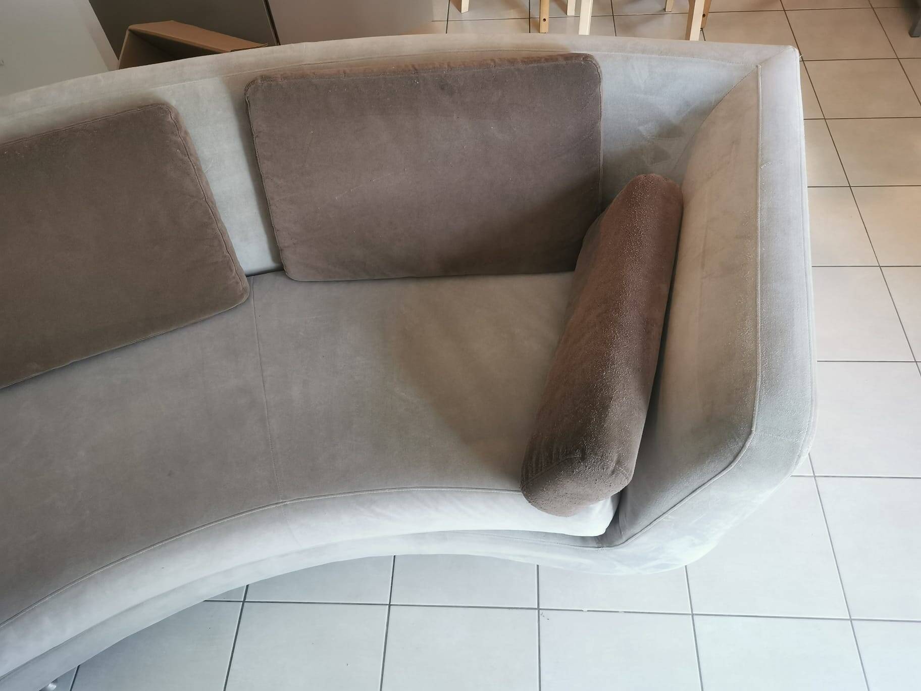 Curved sofa Menlo Park – American Leather – Light grey