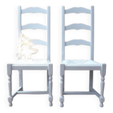 2 chaises anciennes en bois et paille, restaurées