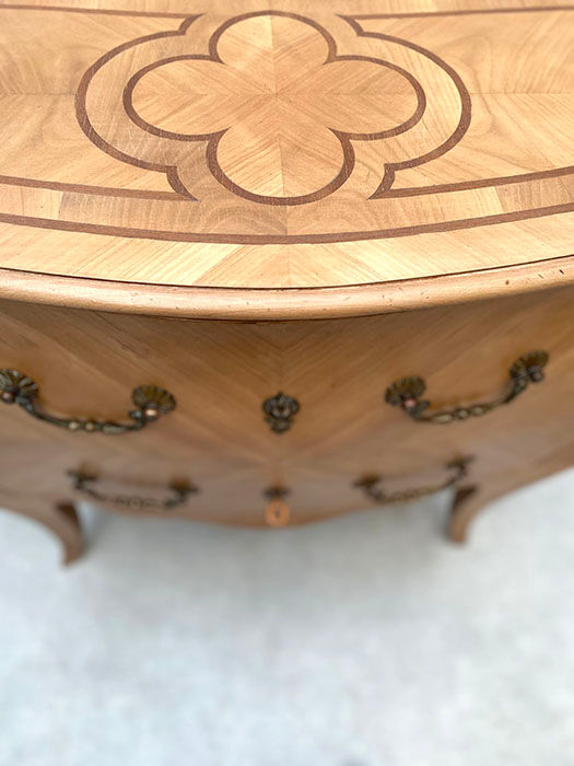 Ventrue Style Louis XV Commodity