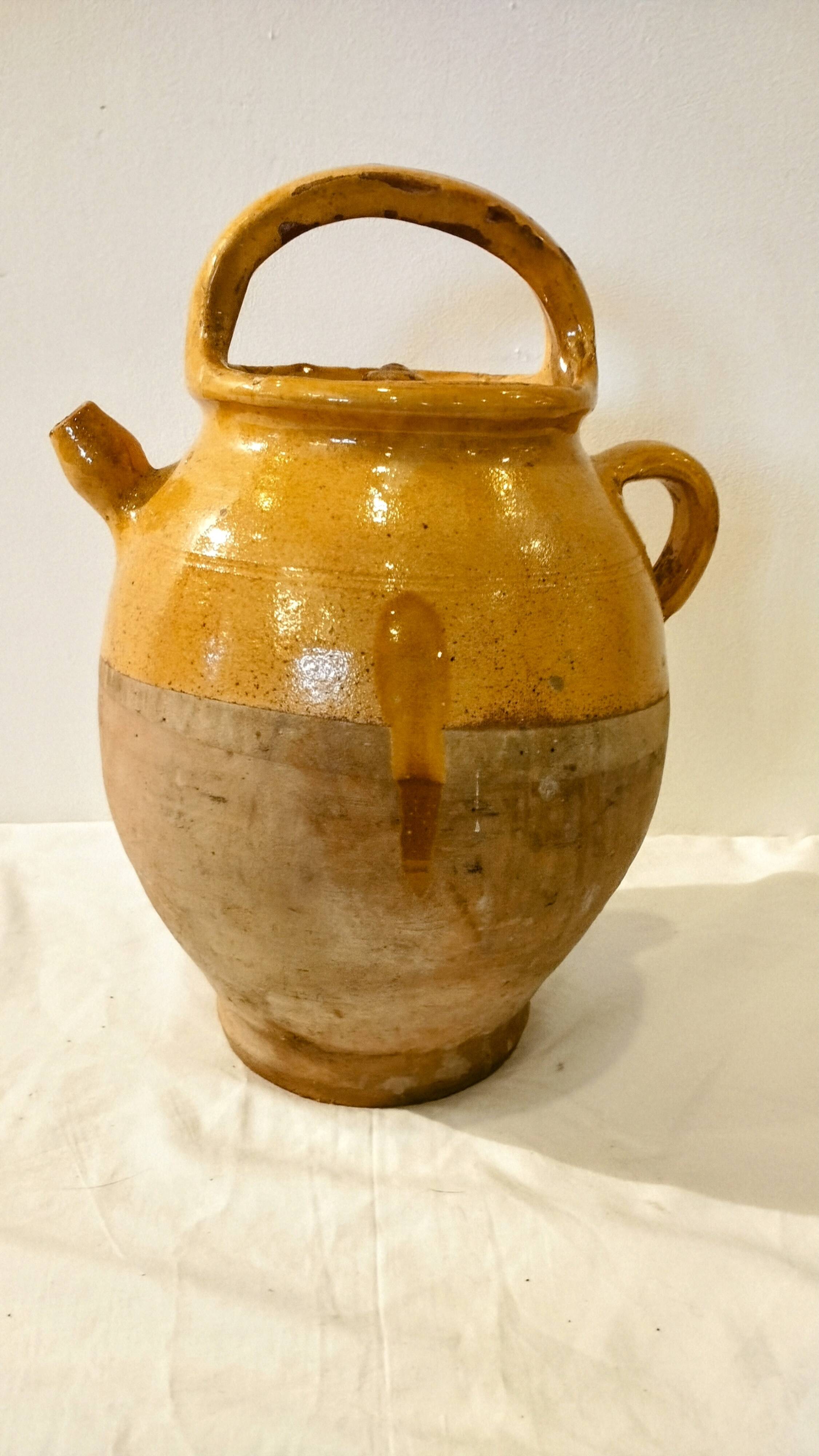 Ancienne cruche à eau