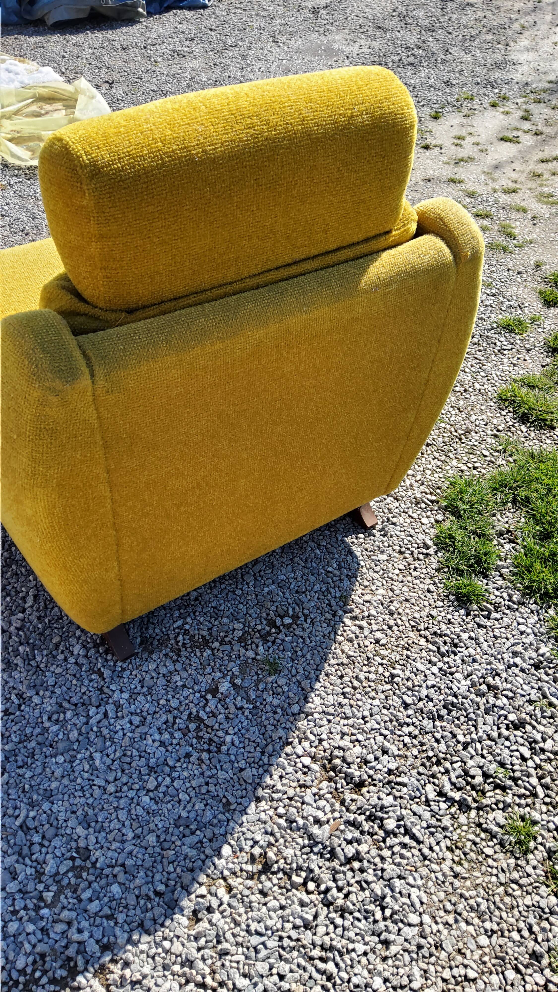 Armchair of the 70s velvet base sleigh in solid mahogany