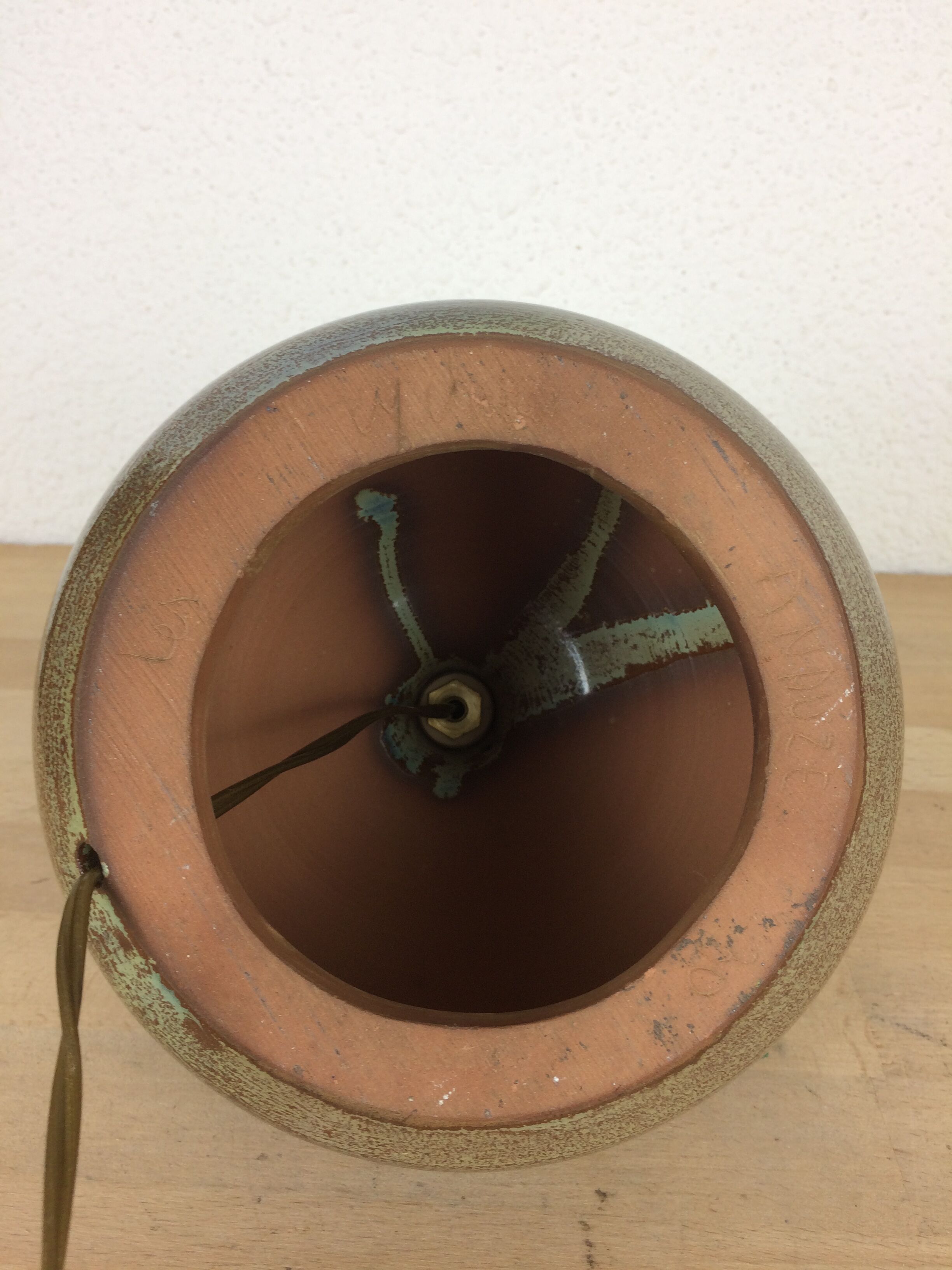 Lampe figue céramique par Roland Zobel, Les Cyclades Anduze