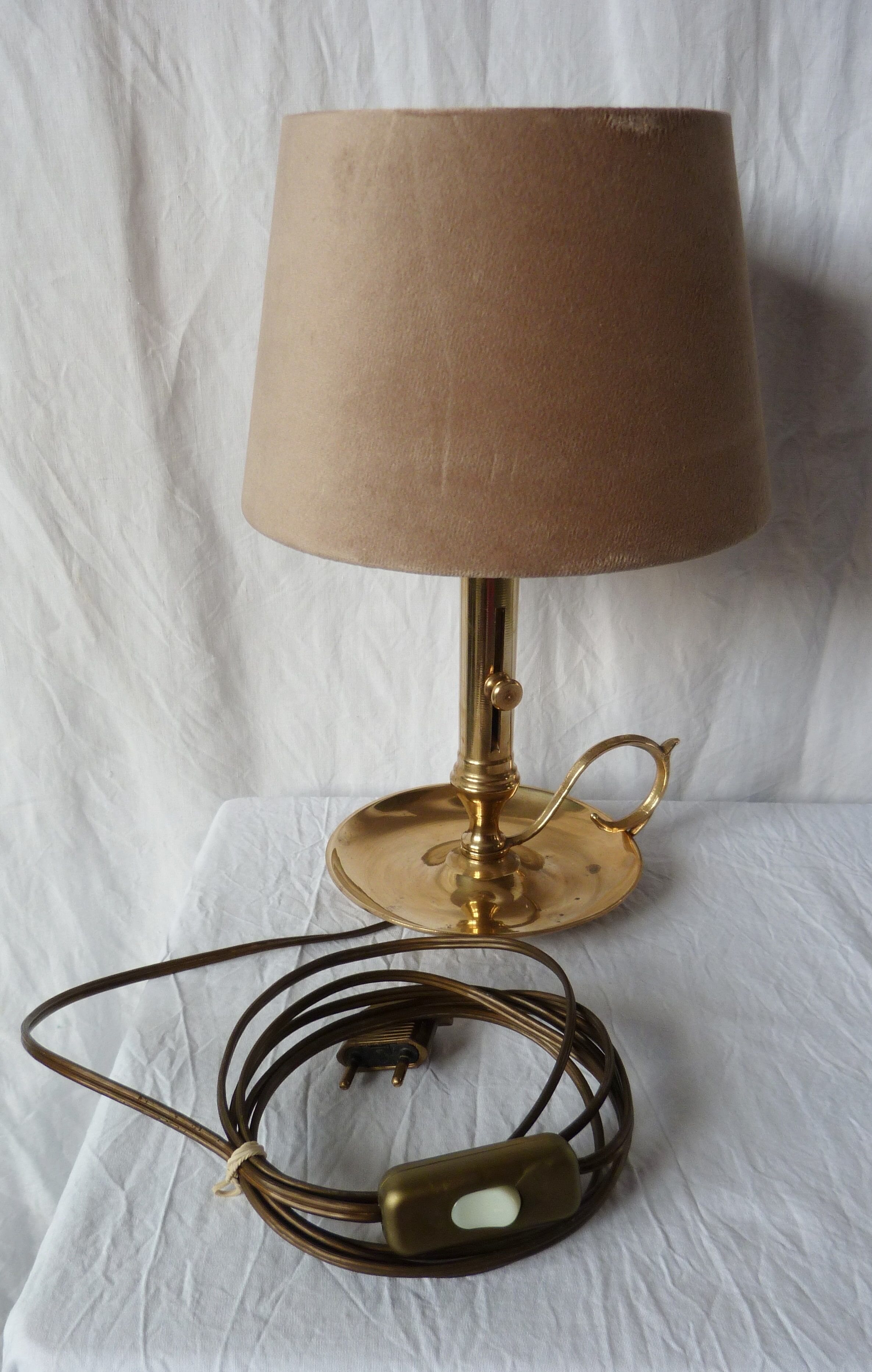Candlestick lamp