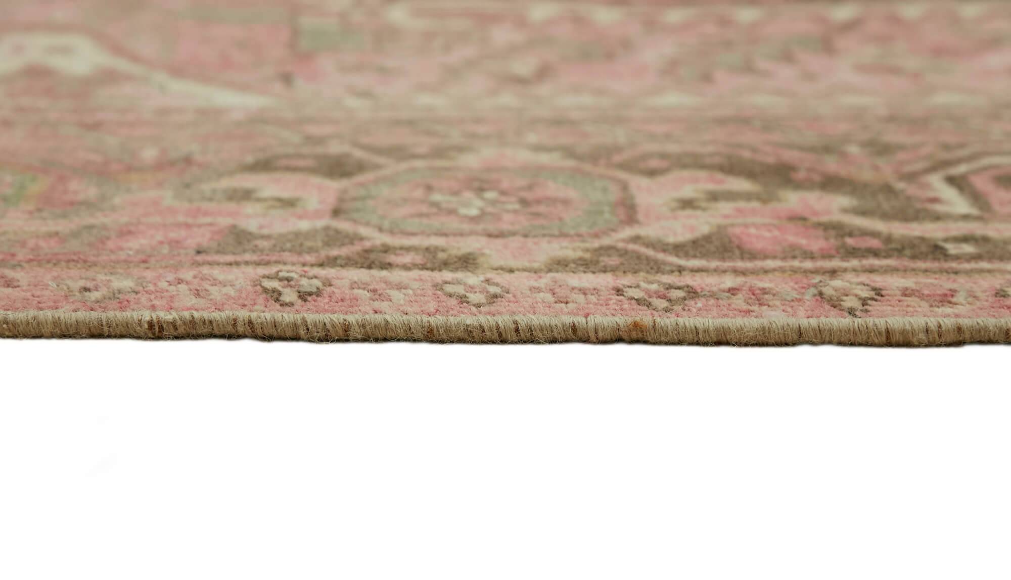 1970s 302 cm x 383 cm beige wool carpet