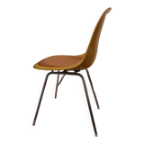 Charles and ray eames chair, dsx model, edited by herman millar for mobilier international