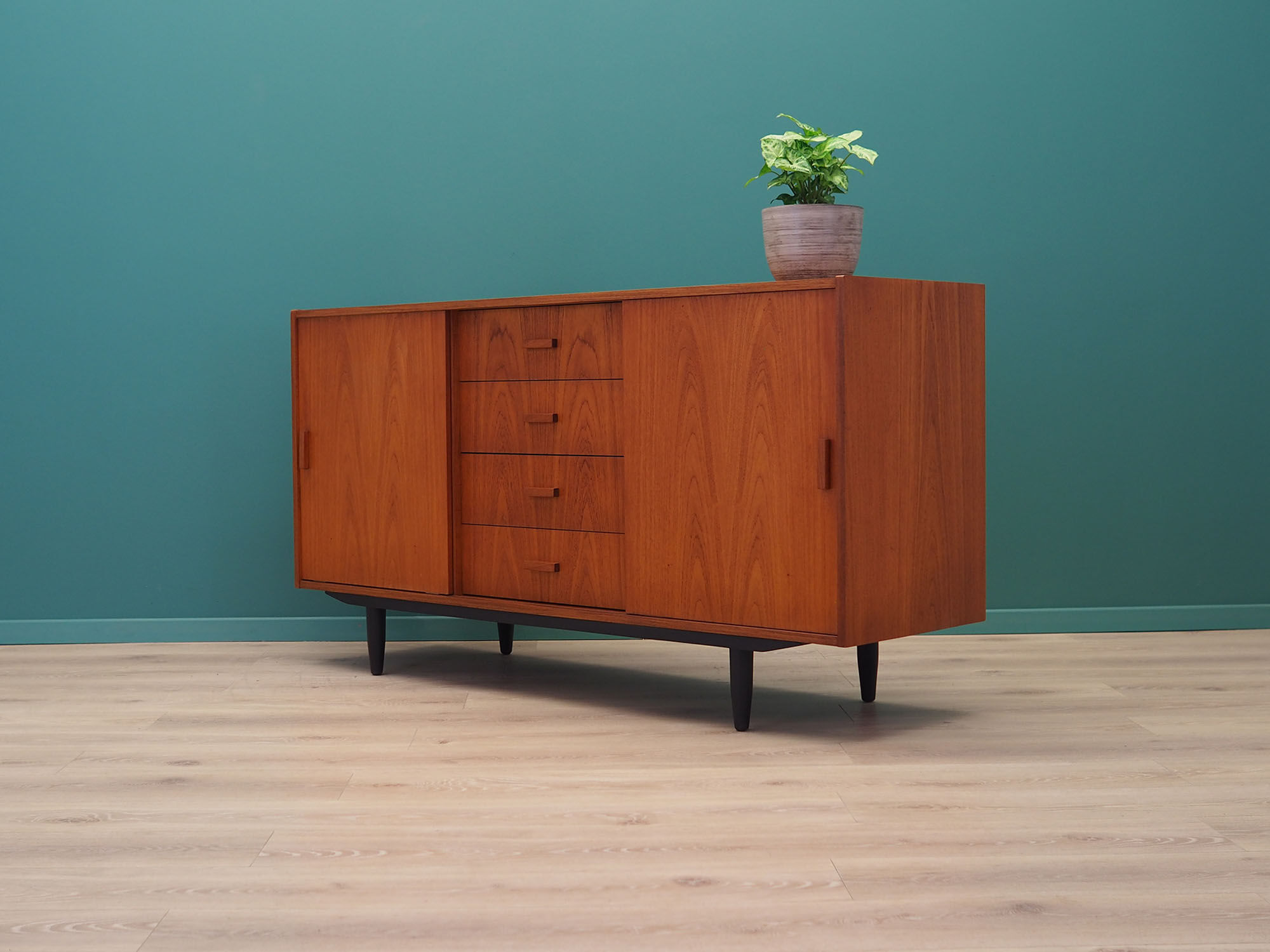 Teak sideboard, Danish design, 1970s, production: Denmark