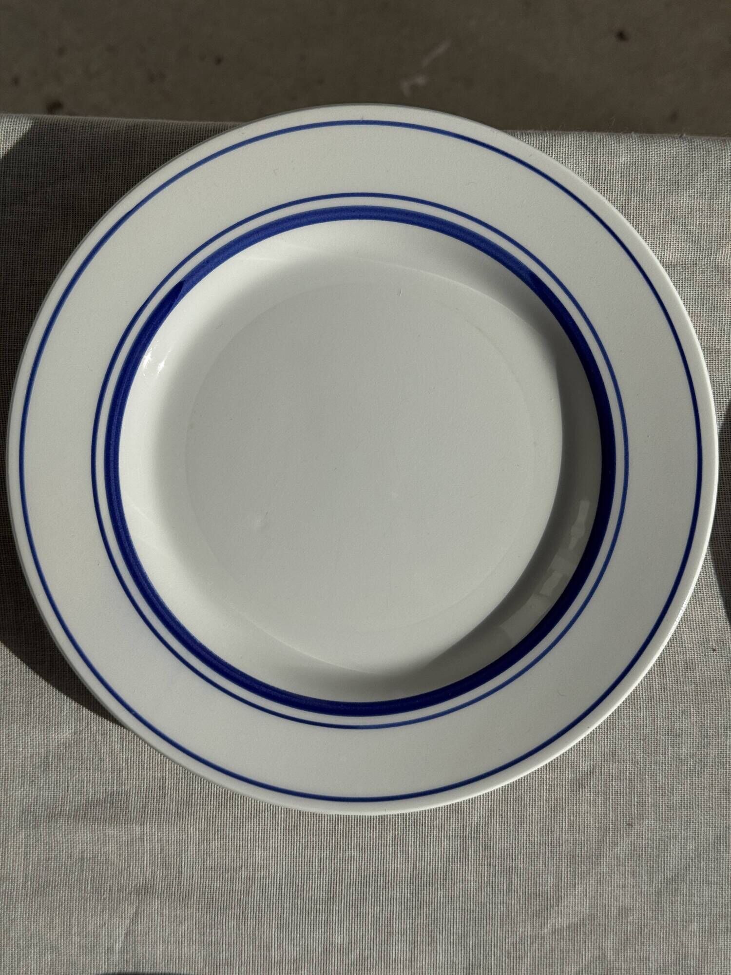 Set of 10 small dessert plates in Italian ceramic Total rim b