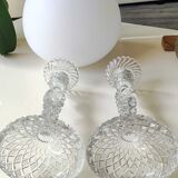 Paire de Bougeoirs flambeaux/Verrerie de Portieux, verre moulé. Motifs croisillons, forme corolle